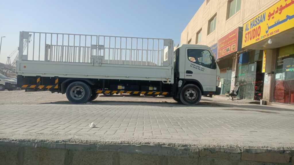 10 Ton Pickup Truck in Sharjah
